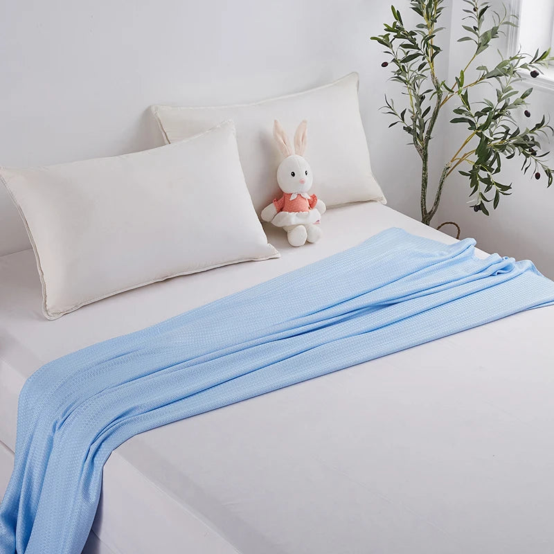 100% Bamboo Fiber Summer Blanket Lightweight Breathable